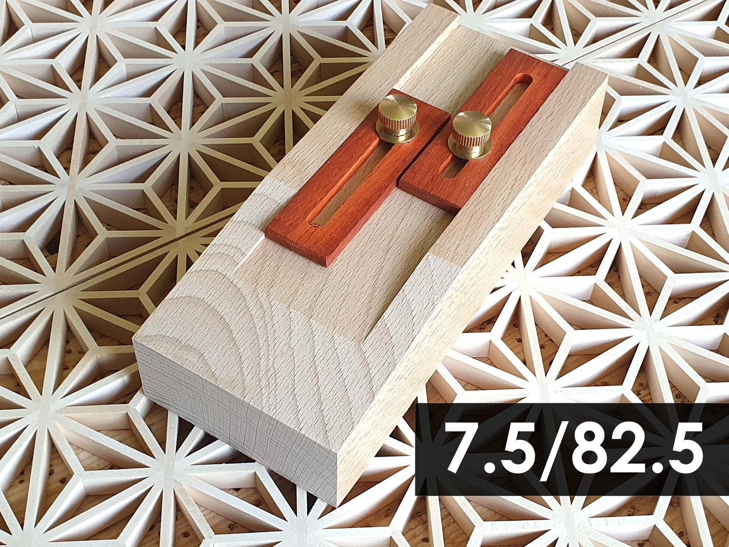 Kumiko jig (guide block) for 7.5-82.5 degrees with high precision