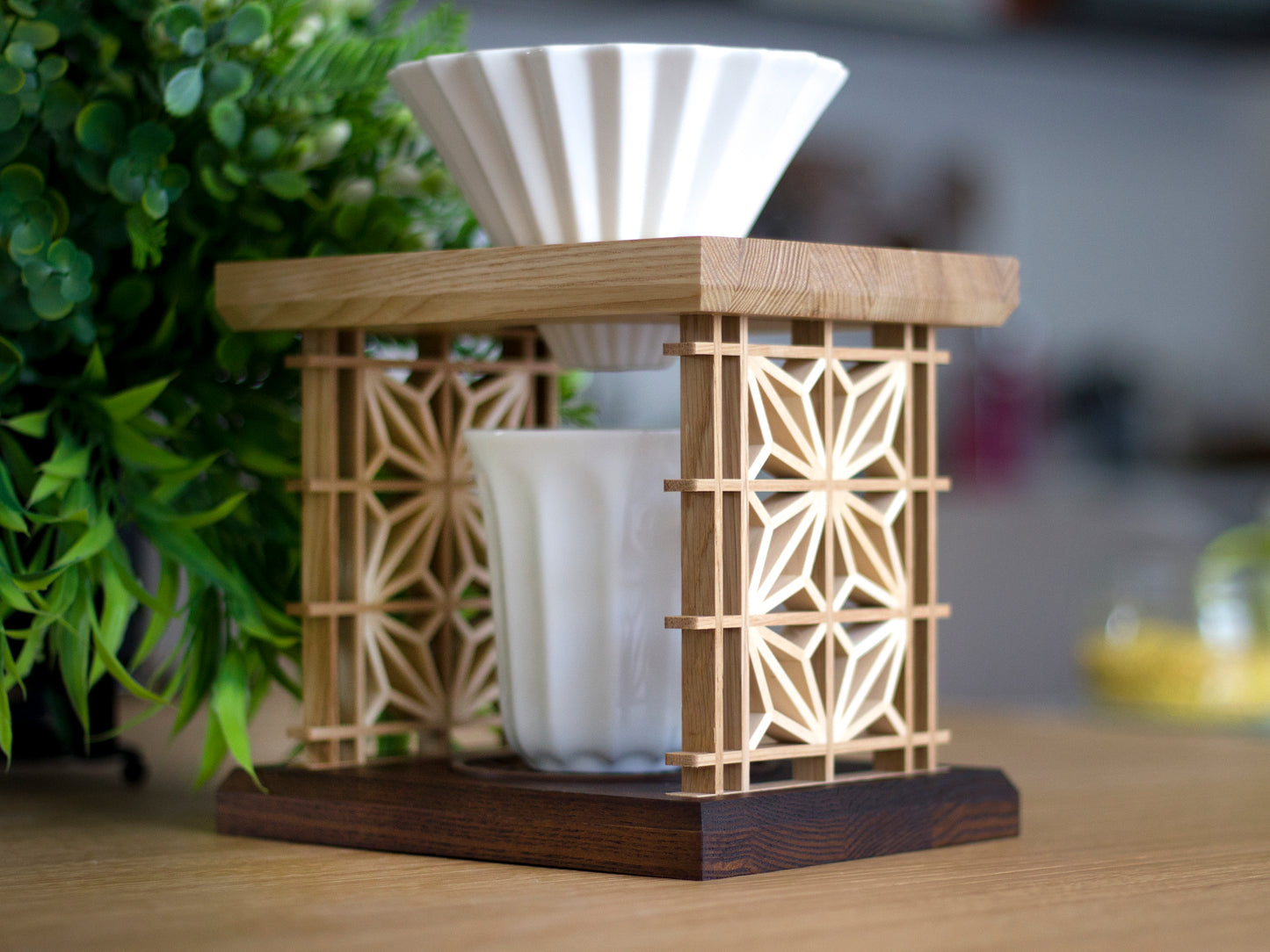 Pour over coffee stand in Kumiko style with ceramic brewer