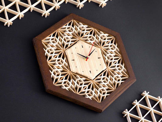 Kumiko clock