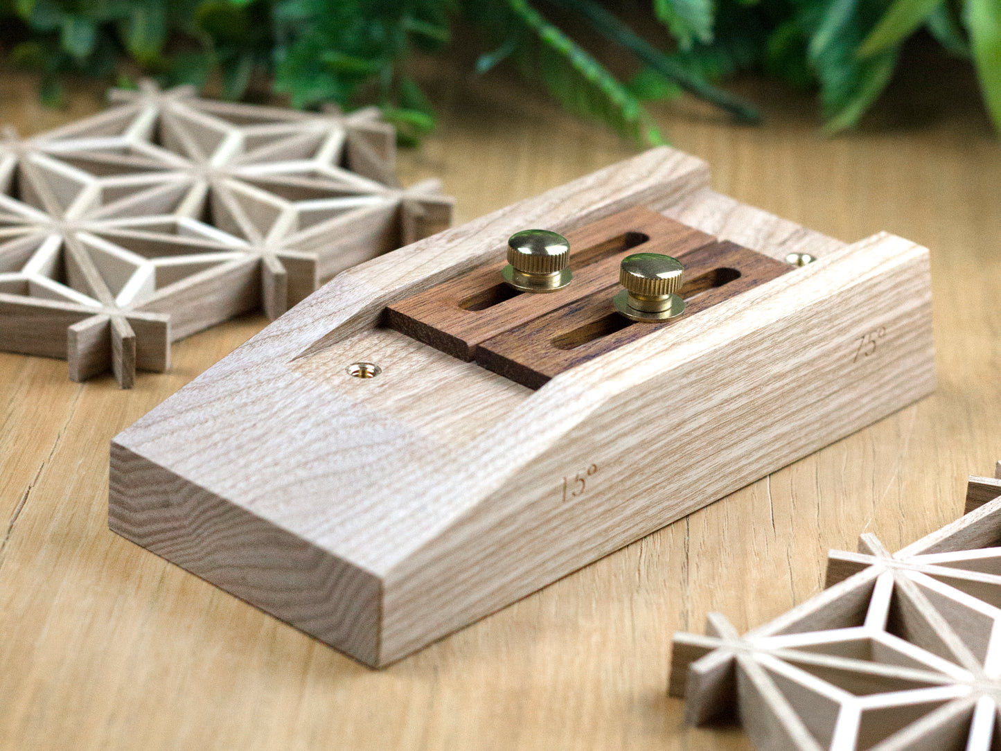 Kumiko jig (guide block) for 15-75 degrees with high precision